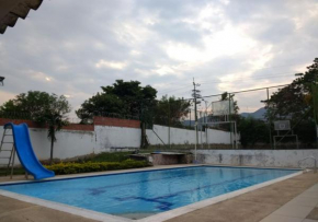 Finca Campestre Con Piscina Privada Girardot